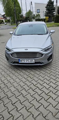 ford fusion białobrzegi Ford Fusion cena 68000 przebieg: 53000, rok produkcji 2020 z Białobrzegi